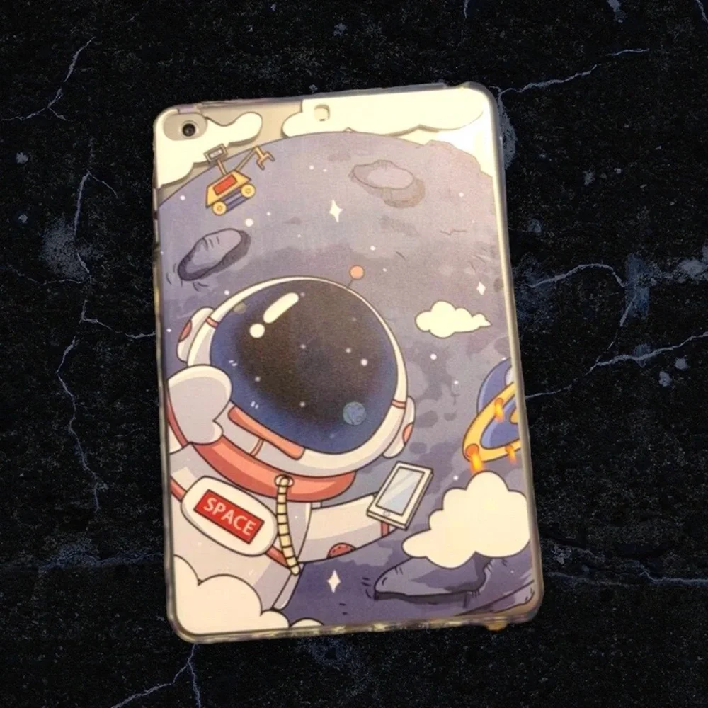 New Cartoon Astronaut Pattern Case Compatible With iPad Pro 12.9-Inch 2020